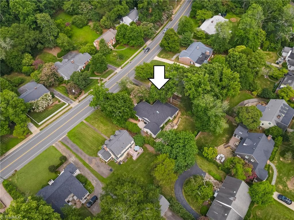 Winston-Salem, North Carolina 27104, United States, 3 Bedrooms Bedrooms, ,4 BathroomsBathrooms,Residential,Active,177452