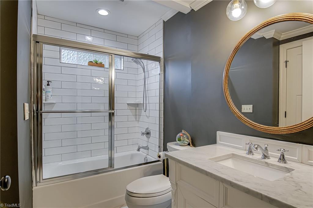 Winston-Salem, North Carolina 27104, United States, 3 Bedrooms Bedrooms, ,4 BathroomsBathrooms,Residential,Active,177452