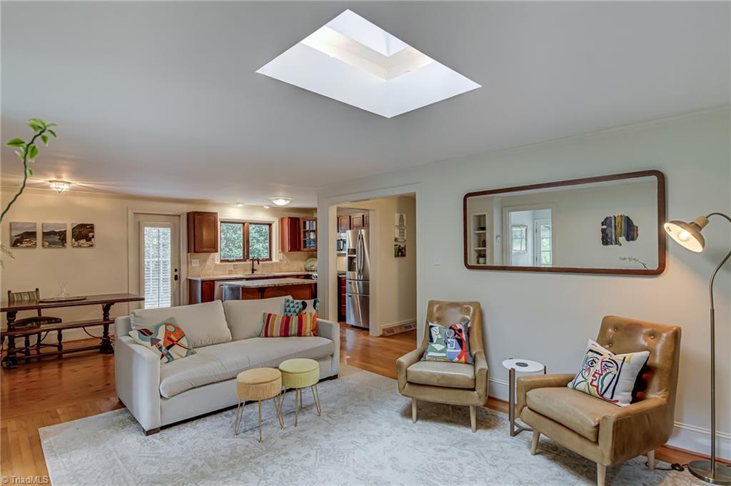 Winston-Salem, North Carolina 27104, United States, 3 Bedrooms Bedrooms, ,4 BathroomsBathrooms,Residential,Active,177452