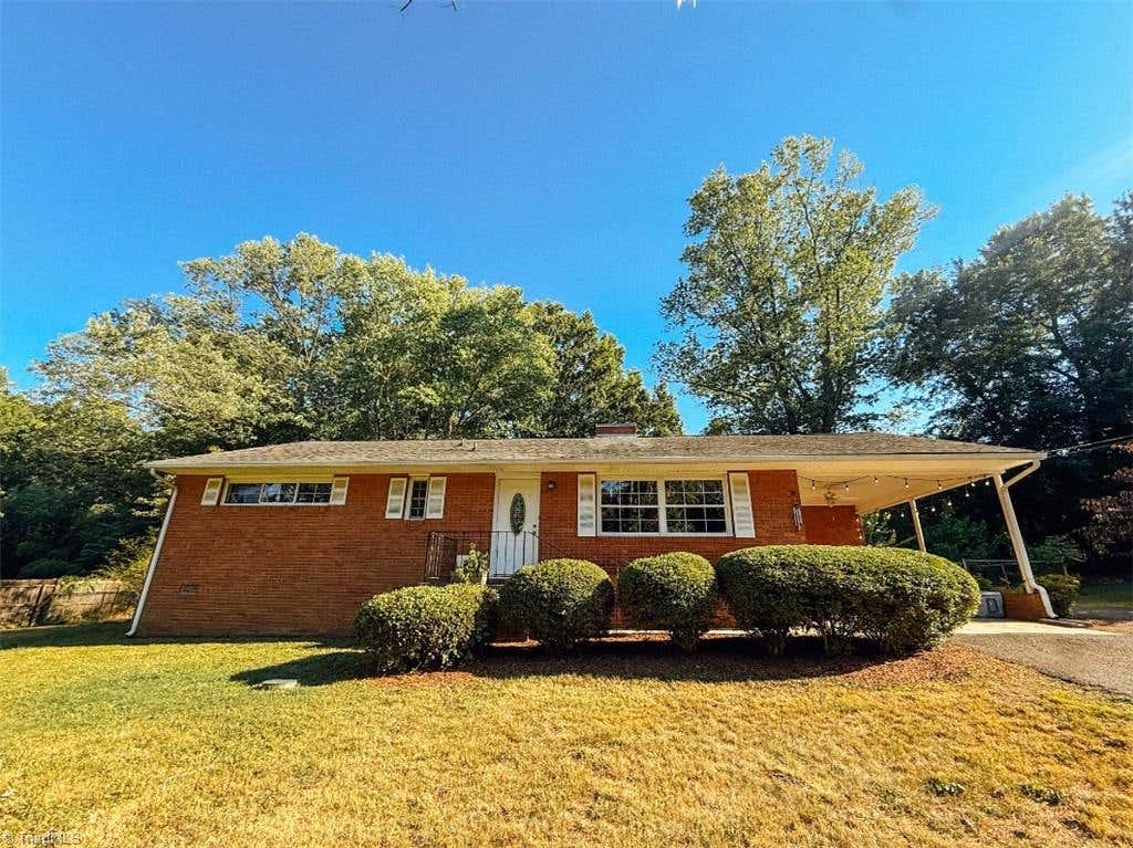 Photo of 286 Eldorado Road, Asheboro, NC 27205 (MLS # 1224741)