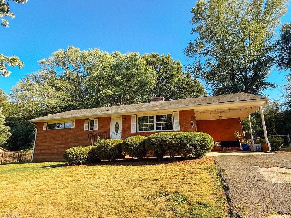 Photo of 286 Eldorado Road, Asheboro, NC 27205 (MLS # 1224741)