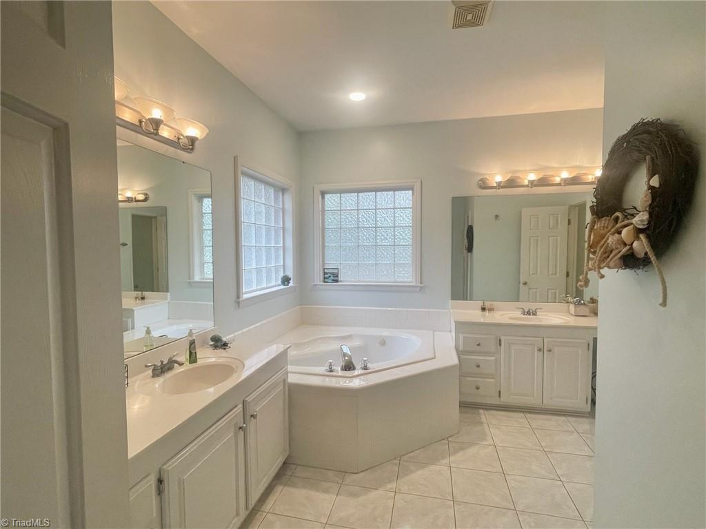 120 Serenity Pointe Drive, Kernersville, North Carolina image 10