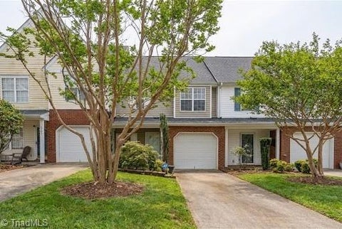 Townhouse For Sale - 6705 Daniel Pierce Drive<br/> Greensboro, NC 27410