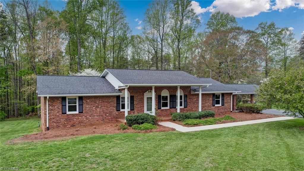 140 Clifton Drive, Reidsville, North Carolina image 1