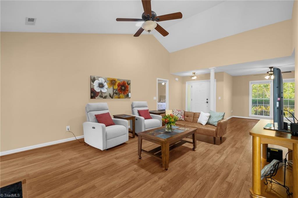 Greensboro, North Carolina 27410, United States, 3 Bedrooms Bedrooms, ,2 BathroomsBathrooms,Residential,Active,221964