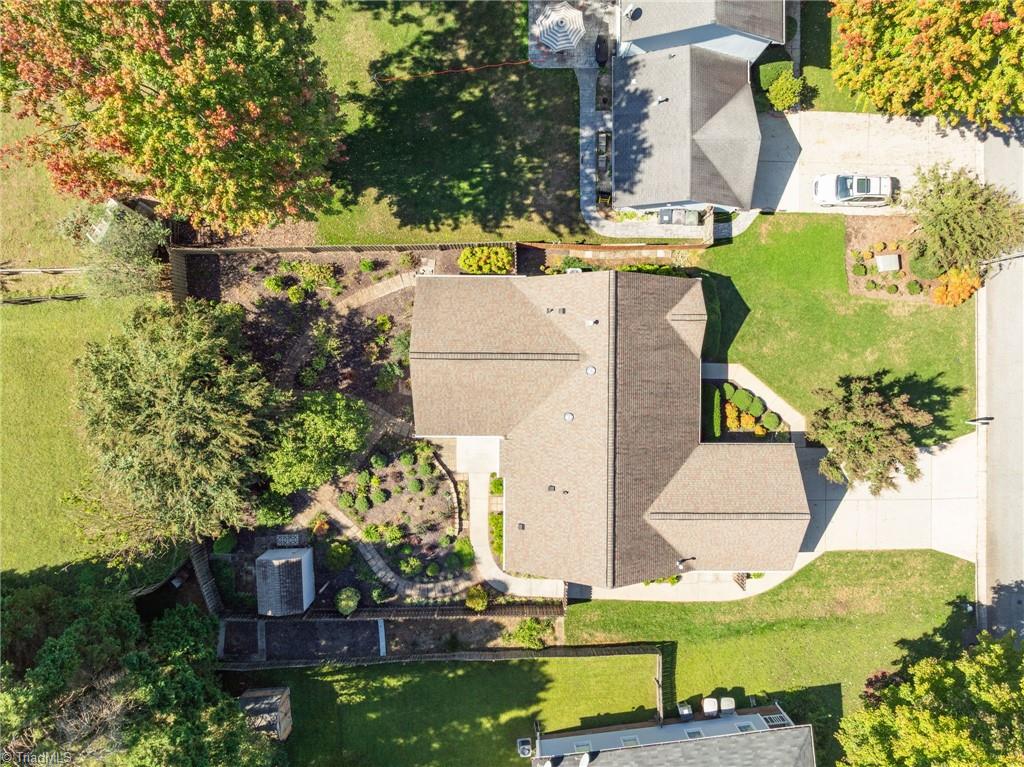 Greensboro, North Carolina 27410, United States, 3 Bedrooms Bedrooms, ,2 BathroomsBathrooms,Residential,Active,221964