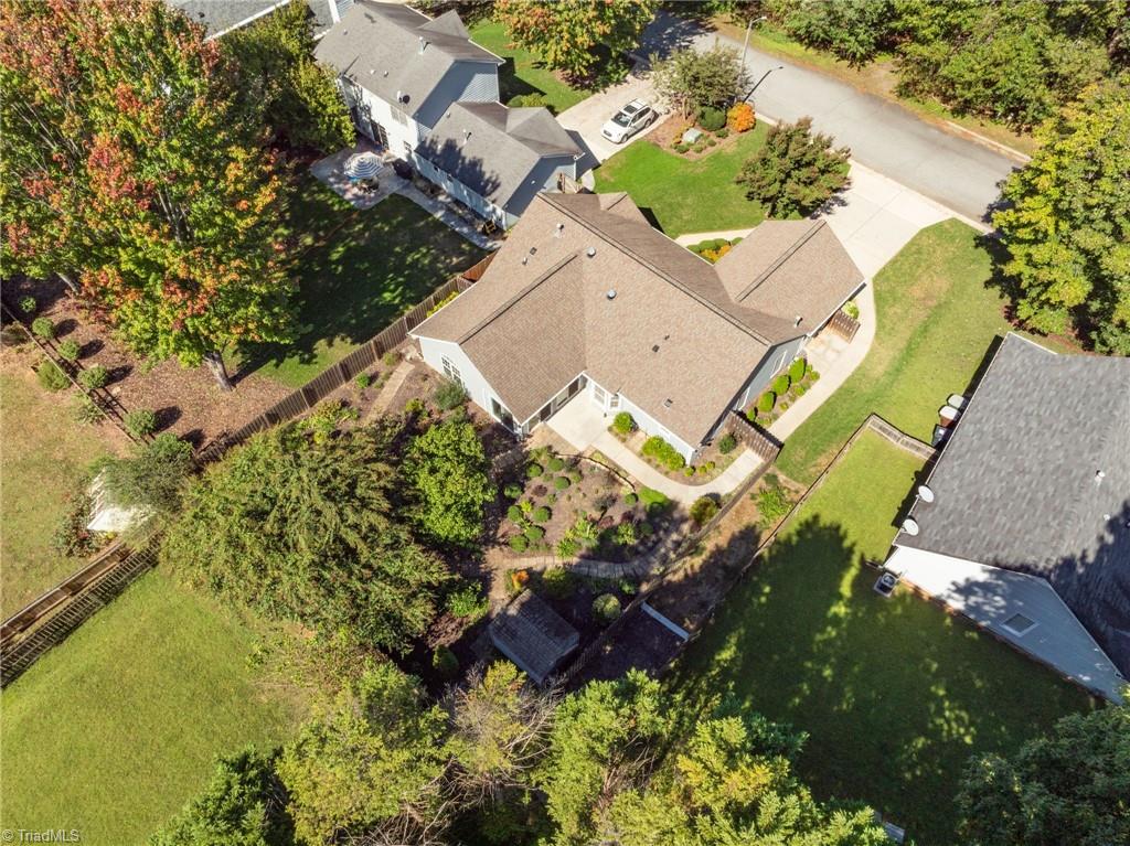 Greensboro, North Carolina 27410, United States, 3 Bedrooms Bedrooms, ,2 BathroomsBathrooms,Residential,Active,221964