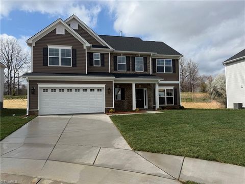 Apartment For Sale - 1586 Dappledown Street #58<br/> Kernersville, NC 27284