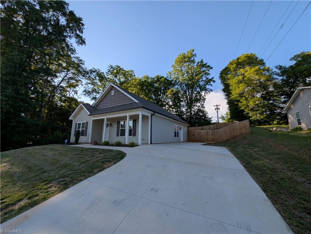 137 Harding Street, Mocksville, North Carolina image 2