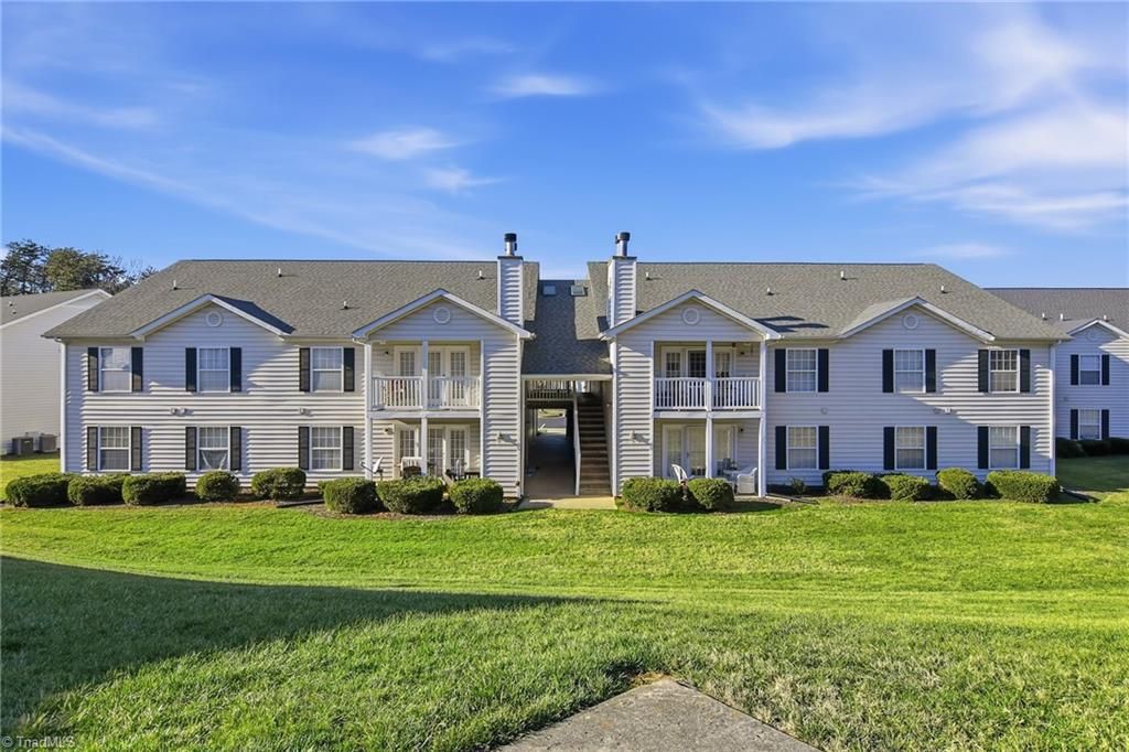 Photo of 7129 Friendly Avenue #D, Greensboro, NC 27410 (MLS # 1206112)