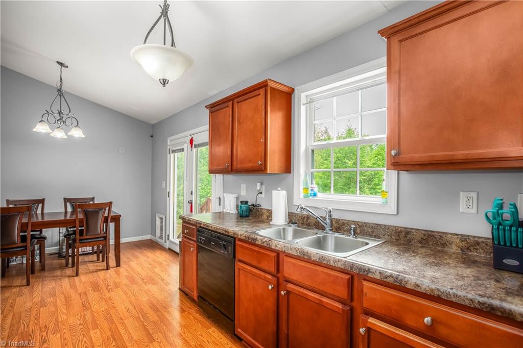 785 Dan Valley Road, Madison, North Carolina image 15