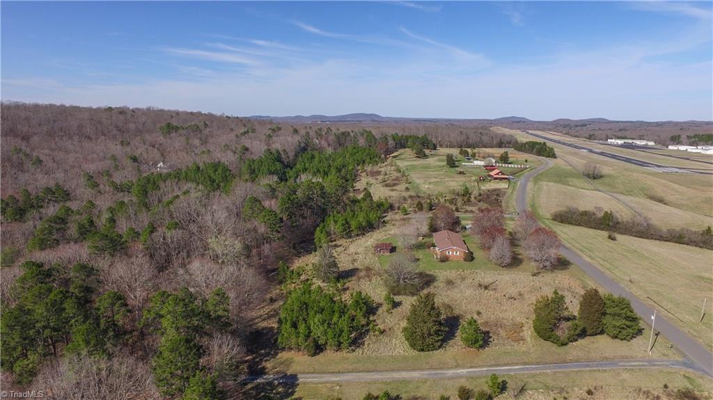 Doul Mountain Road, Asheboro, North Carolina image 4