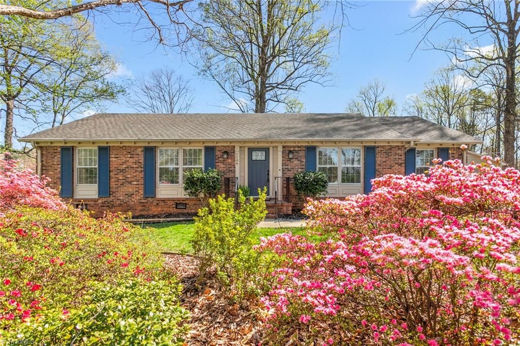 Photo of 1104 Lamp Post Lane, Greensboro, NC 27410 (MLS # 1213819)
