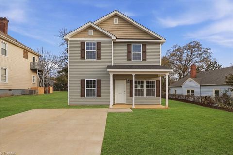 Homes For Sale - 503 Richardson Avenue<br/> High Point, NC 27260