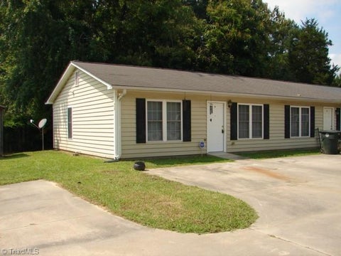 Multifamily For Rent - 640 Dixon Avenue #A<br/> Asheboro, NC 27203