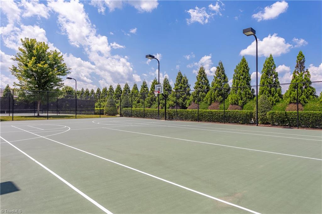 4052 Dunkirk Drive, Burlington, North Carolina image 39