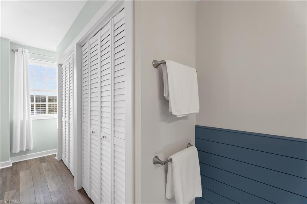 Winston-Salem, North Carolina 27101, United States, 2 Bedrooms Bedrooms, ,2 BathroomsBathrooms,Residential,Active,247465