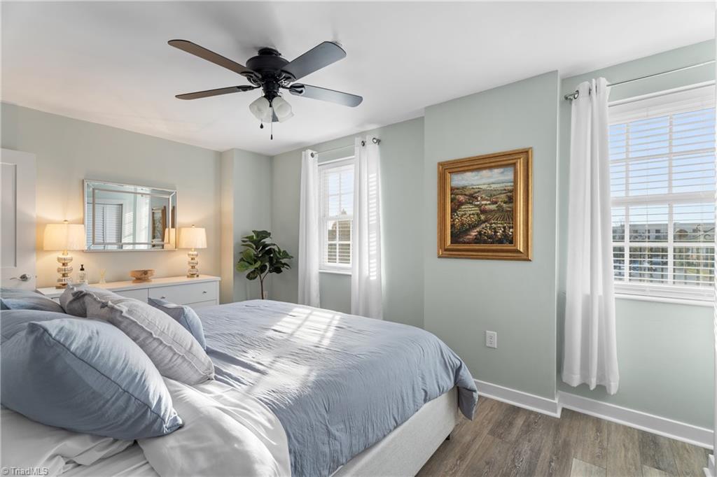 Winston-Salem, North Carolina 27101, United States, 2 Bedrooms Bedrooms, ,2 BathroomsBathrooms,Residential,Active,247465