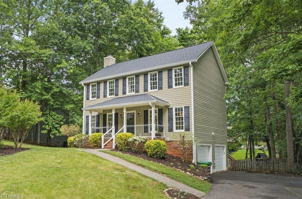Photo of 1091 Stamford Club Drive, Rural Hall, NC 27045 (MLS # 1222220)