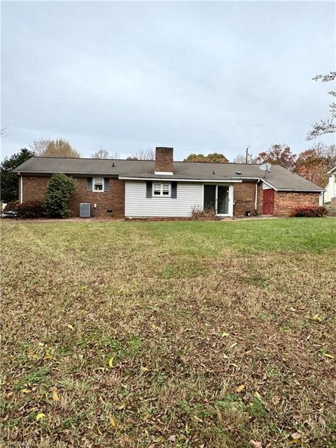 A home in Kernersville