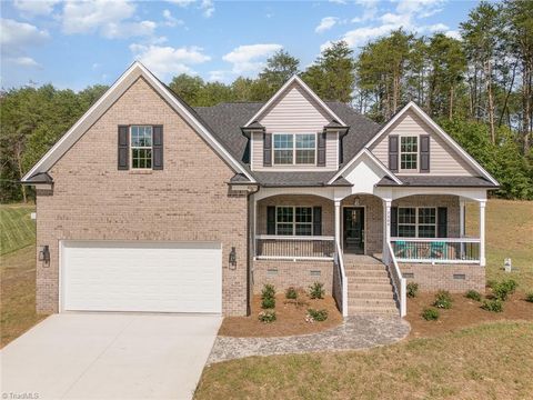 A home in Kernersville