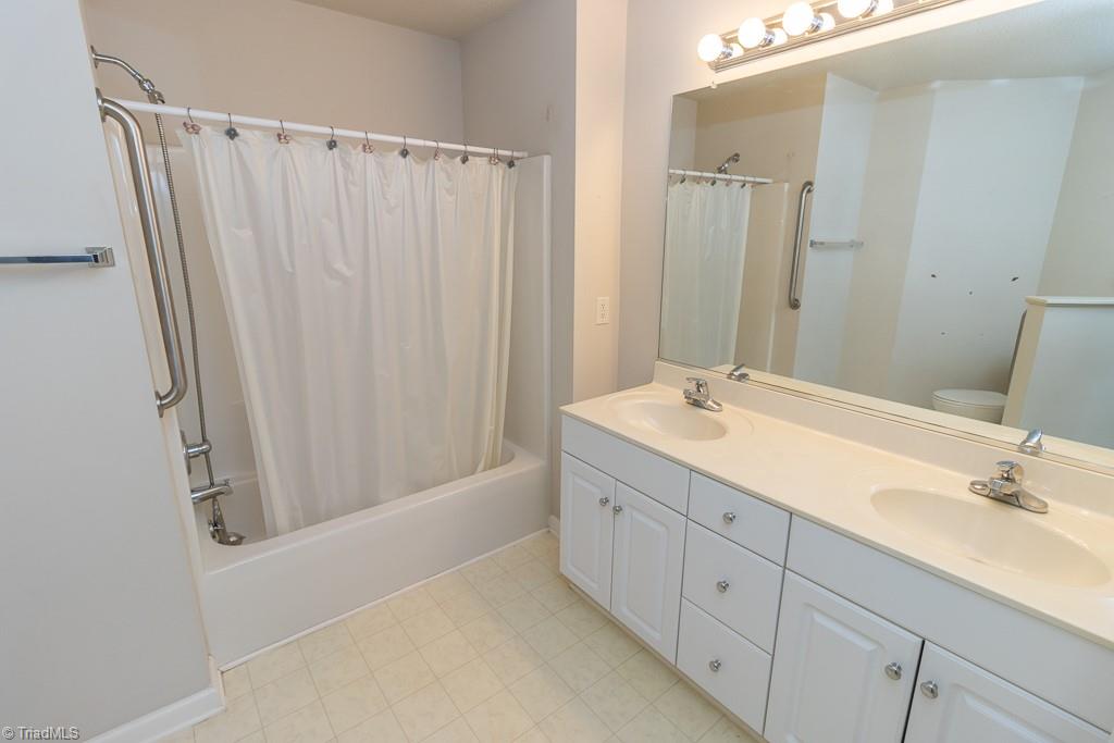 2221 #314 Delaney Drive, Burlington, North Carolina image 24