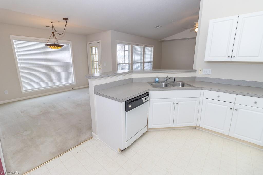 2221 #314 Delaney Drive, Burlington, North Carolina image 12