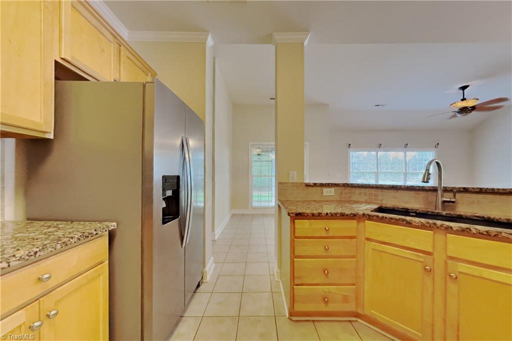 7260 Shadowridge Drive