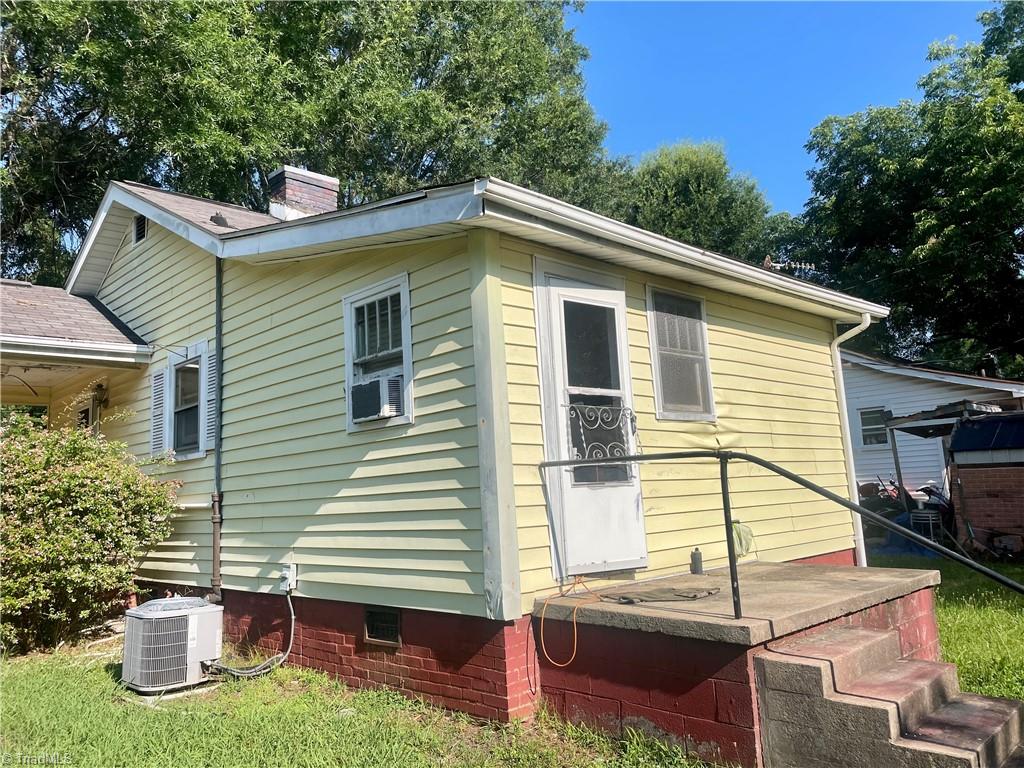 1107 Walnut Street