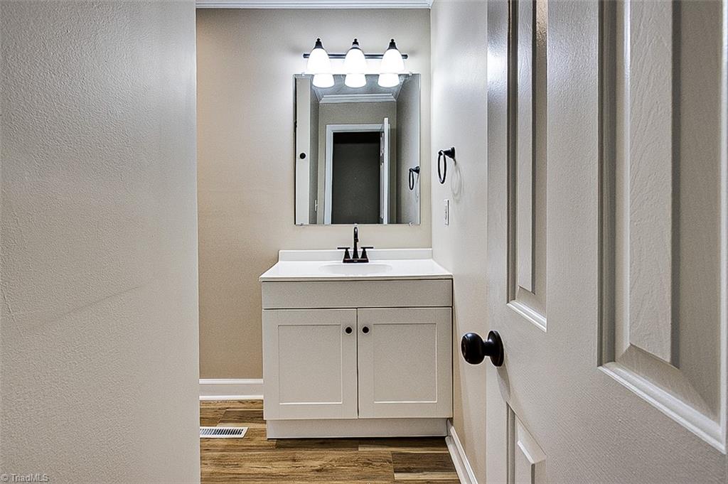 1592 Boone Road, Elon, North Carolina image 21