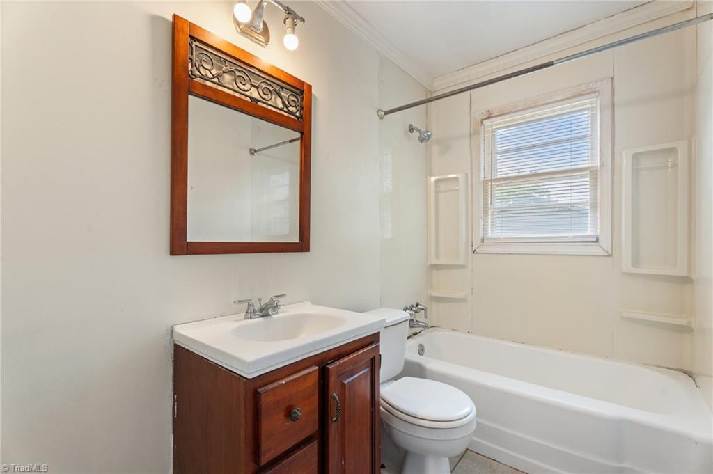 2101 Maywood Street, Greensboro, North Carolina image 17
