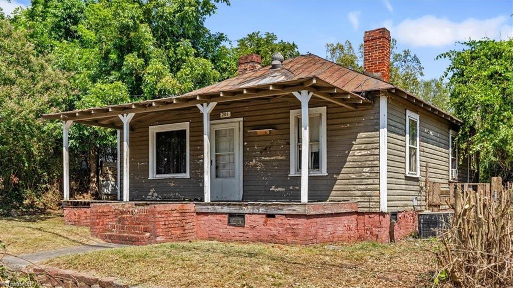201 Lamberth Street