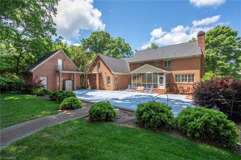 A home in Kernersville