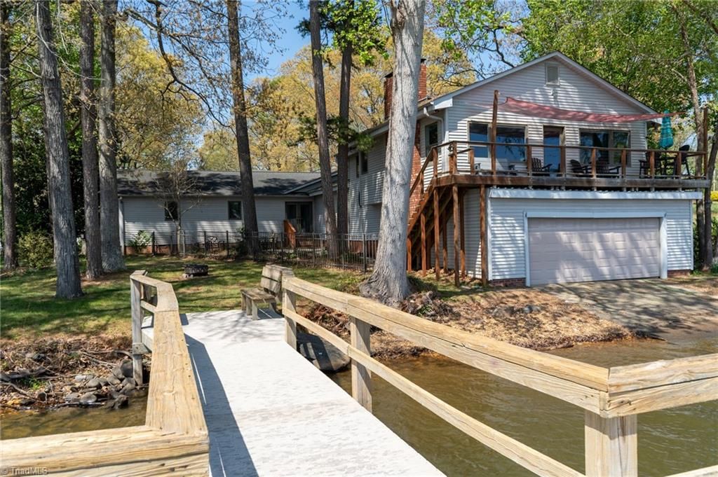 Photo of 218 Friar Tuck Terrace, Lexington, NC 27292 (MLS # 1214513)