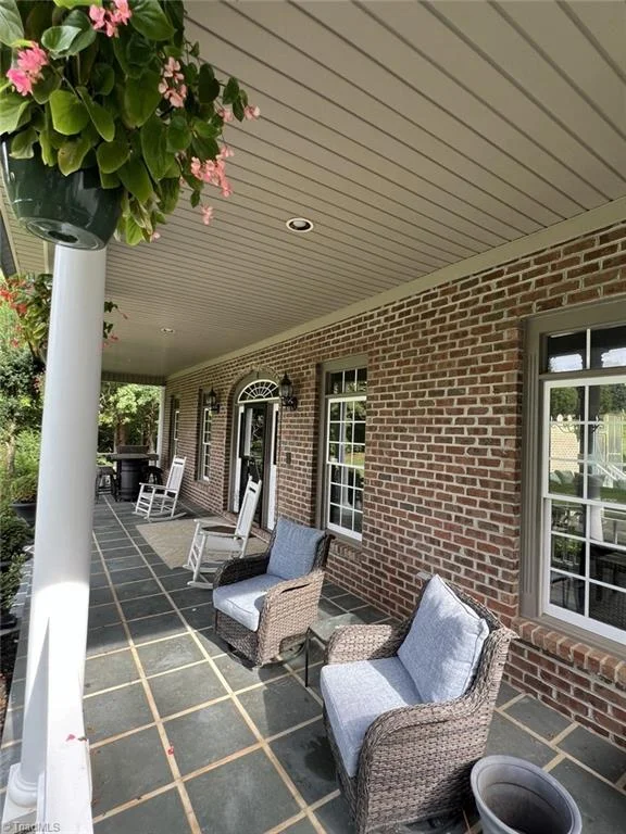 191 Mossdale Road, photo 3 of 50