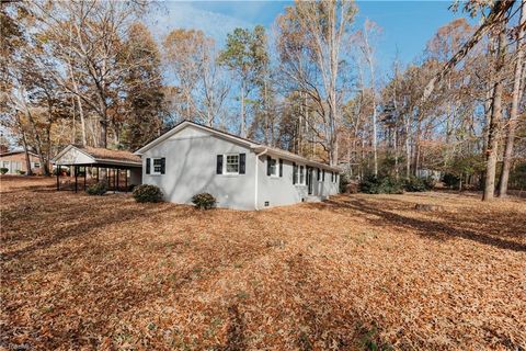 A home in Elkin