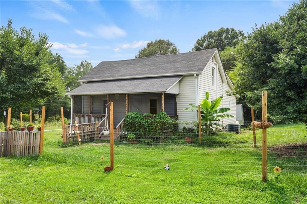 301 West End Boulevard, Madison, NC, 27025