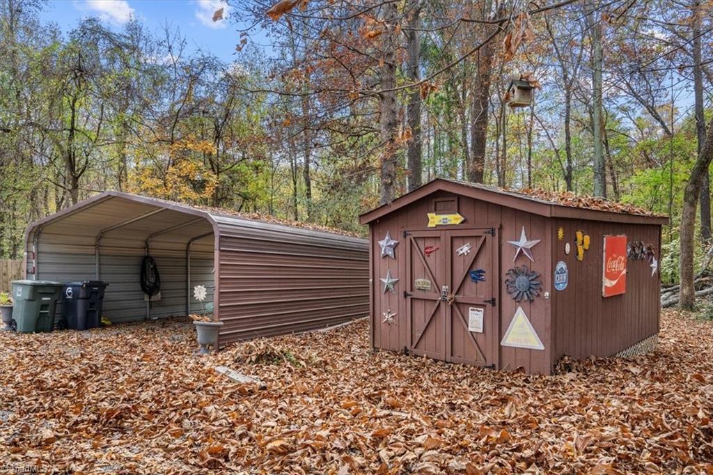 610 Denny Road, Greensboro, North Carolina image 34