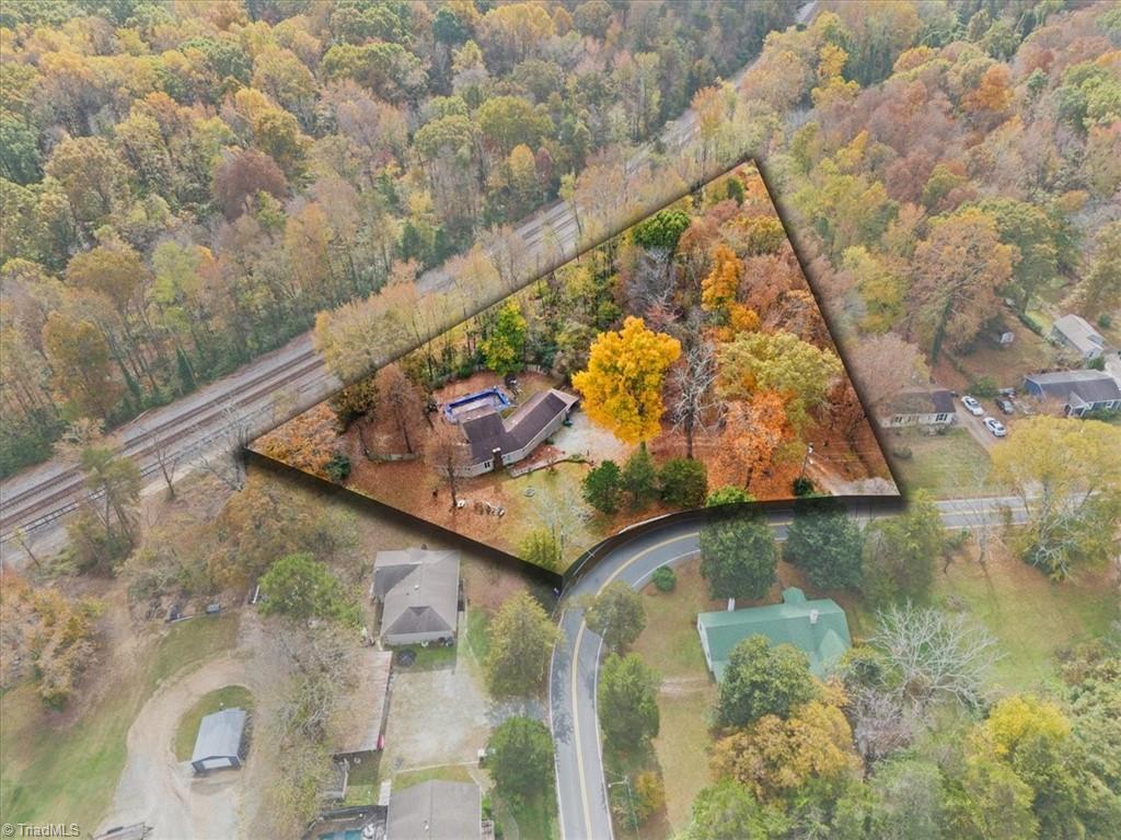610 Denny Road, Greensboro, North Carolina image 2
