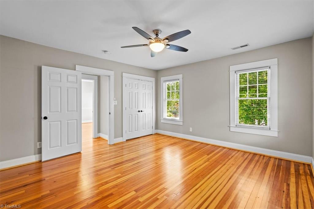 Greensboro, North Carolina 27401, United States, 3 Bedrooms Bedrooms, ,3 BathroomsBathrooms,Residential,Active,185851