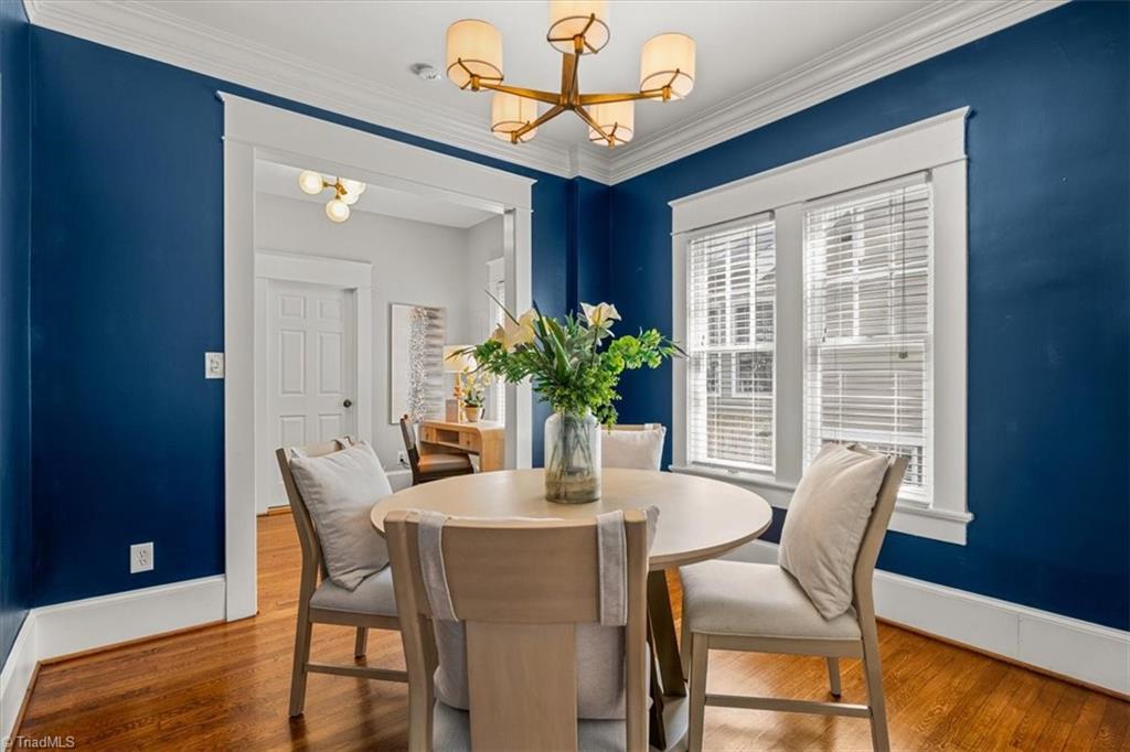 Greensboro, North Carolina 27401, United States, 3 Bedrooms Bedrooms, ,3 BathroomsBathrooms,Residential,Active,185851