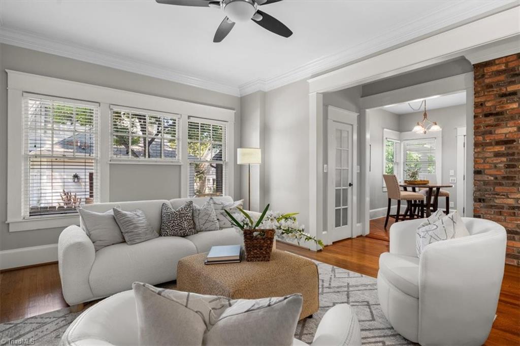 Greensboro, North Carolina 27401, United States, 3 Bedrooms Bedrooms, ,3 BathroomsBathrooms,Residential,Active,185851