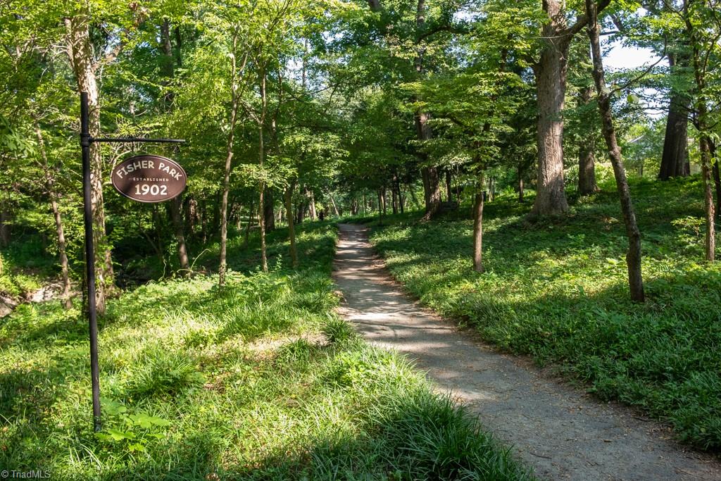 Greensboro, North Carolina 27401, United States, 3 Bedrooms Bedrooms, ,3 BathroomsBathrooms,Residential,Active,185851