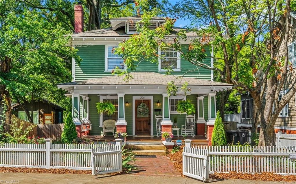 Greensboro, North Carolina 27401, United States, 3 Bedrooms Bedrooms, ,3 BathroomsBathrooms,Residential,Active,185851