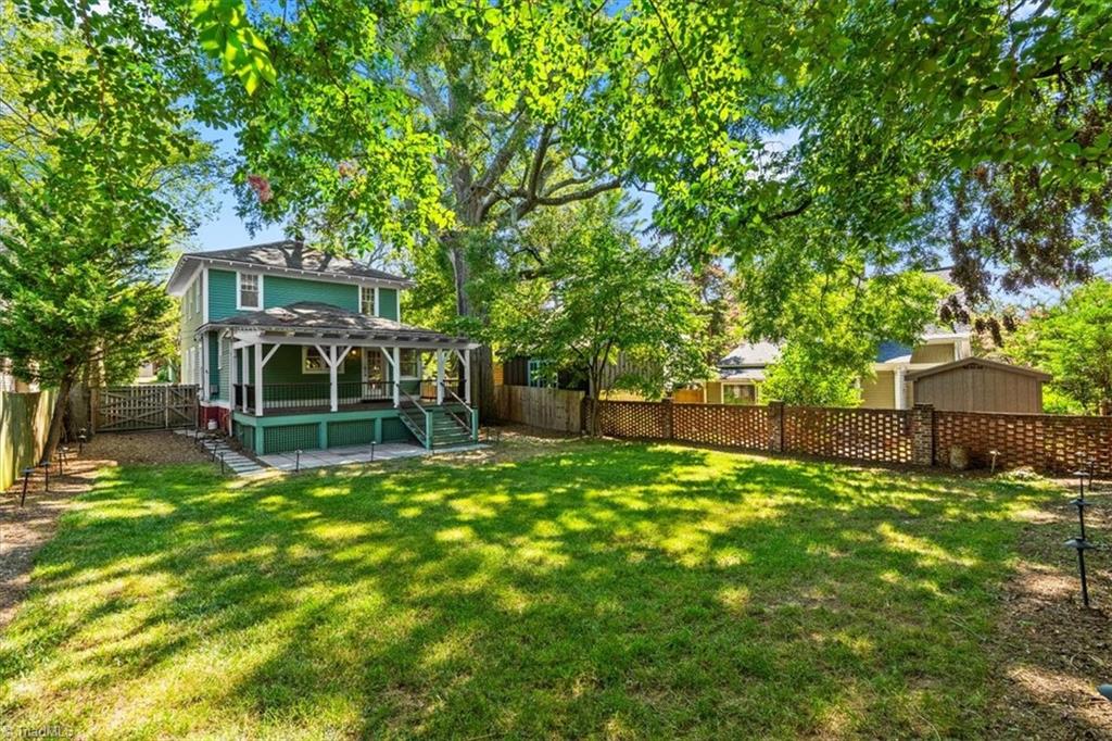 Greensboro, North Carolina 27401, United States, 3 Bedrooms Bedrooms, ,3 BathroomsBathrooms,Residential,Active,185851