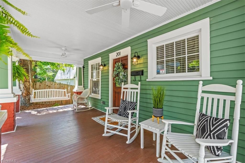 Greensboro, North Carolina 27401, United States, 3 Bedrooms Bedrooms, ,3 BathroomsBathrooms,Residential,Active,185851