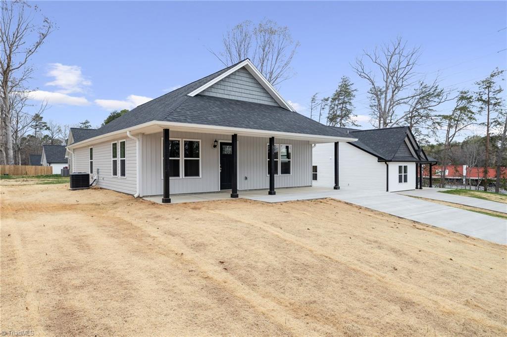 511 West End Boulevard, Madison, North Carolina image 2
