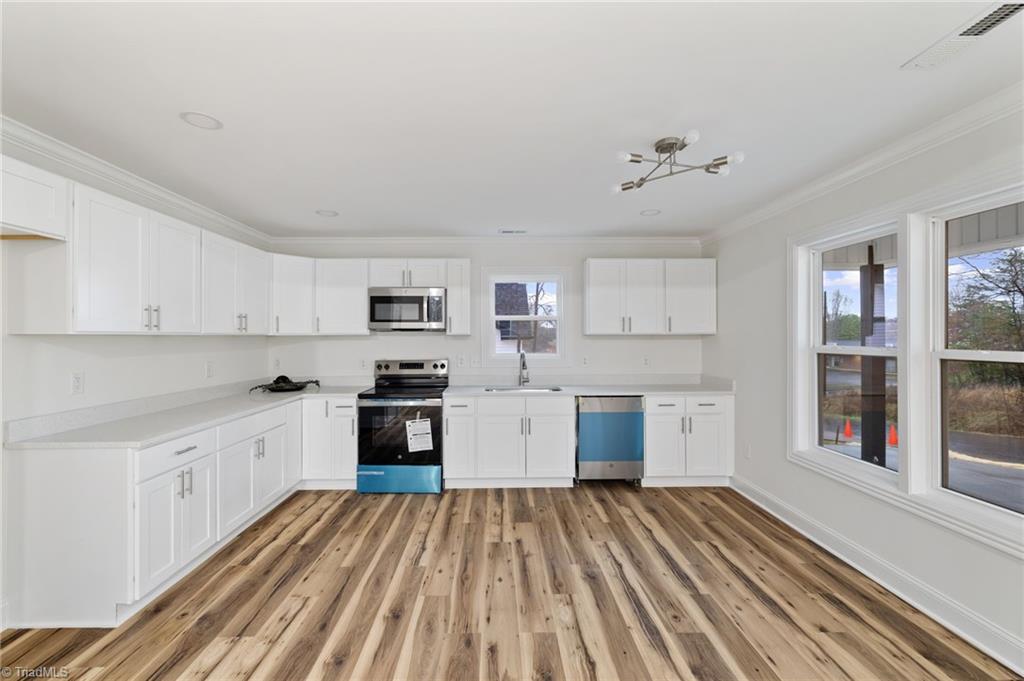 511 West End Boulevard, Madison, North Carolina image 9