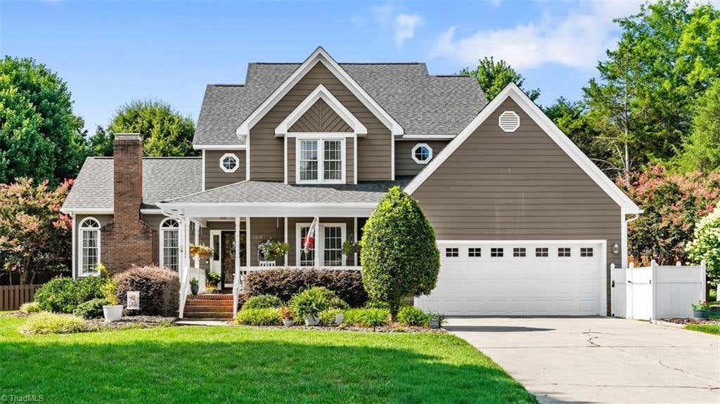 Photo of 1210 Suncrest Drive, High Point, NC 27265 (MLS # 1231106)