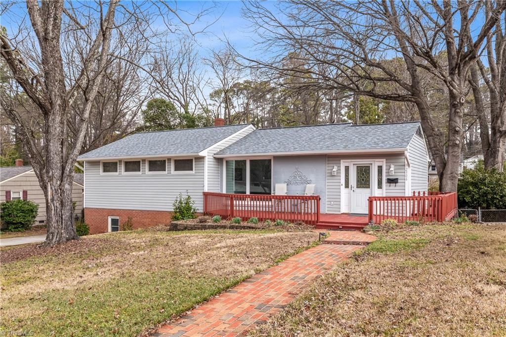 Photo of 2506 Overbrook Drive, Greensboro, NC 27408 (MLS # 1209097)